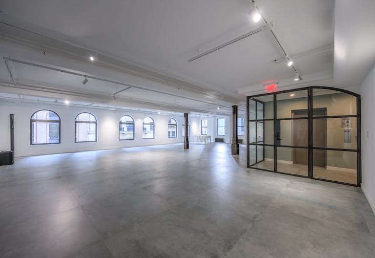Midtown Expansive and Creative Space - Image 3