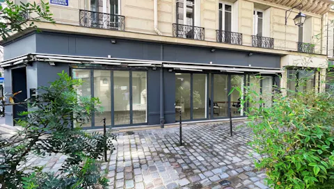 Elegant Space in Le Marais - Image 0