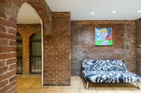 Versatile Creative Hub: Uncover Potential in this UWS Gem - Image 7