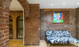 Versatile Creative Hub: Uncover Potential in this UWS Gem - Image 7