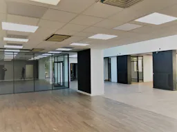 Creative Space in Boulogne - Image 1