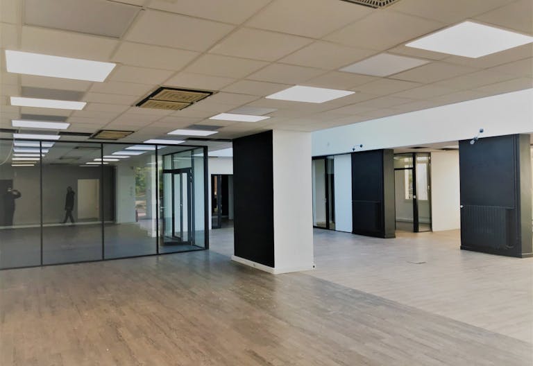 Creative Space in Boulogne - Image 1