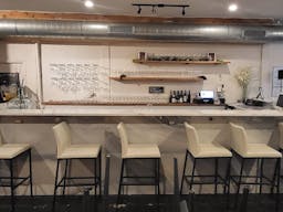 Distinctive Vines in The Cedars - Image 4