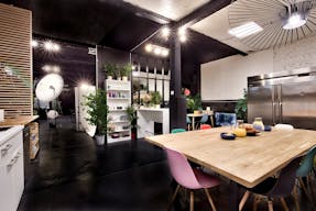 Studio professionnel de 200m� pour vos shootings et tournages. - Image 6