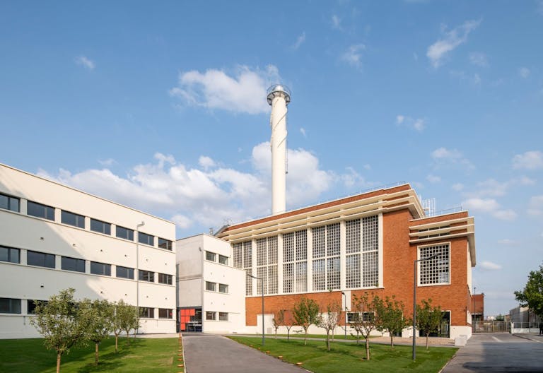 Atypical Artistic and Event Venue - Image 0