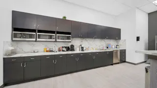 New concept in fully furnished offices for rent on a short term, temporary and virtual services - Image 20