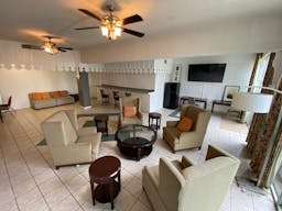 Multiple spaces for rent in the hip Houston Heights area - Image 5