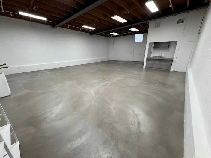 Creative Art & Production Studio - Image 0
