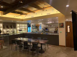 Event Space with great vibe - Image 4