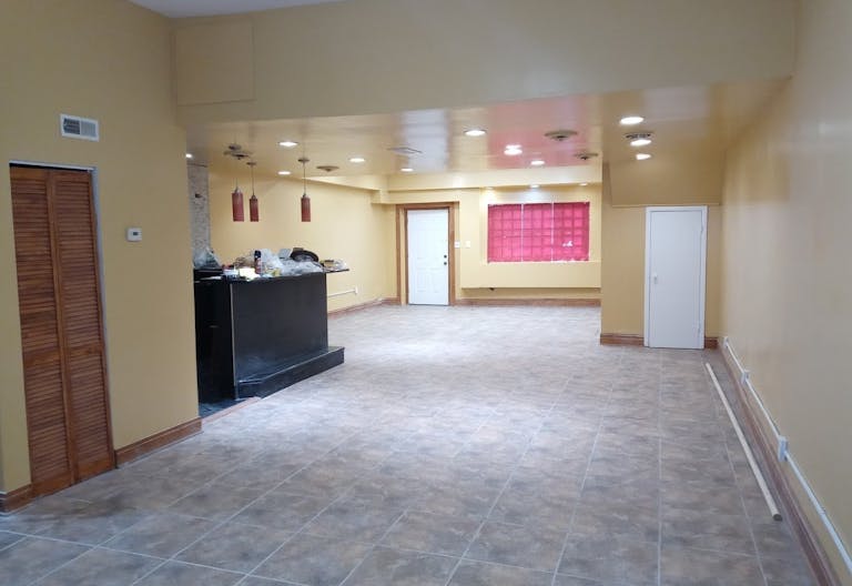 Kensington Commercial Space - Image 0