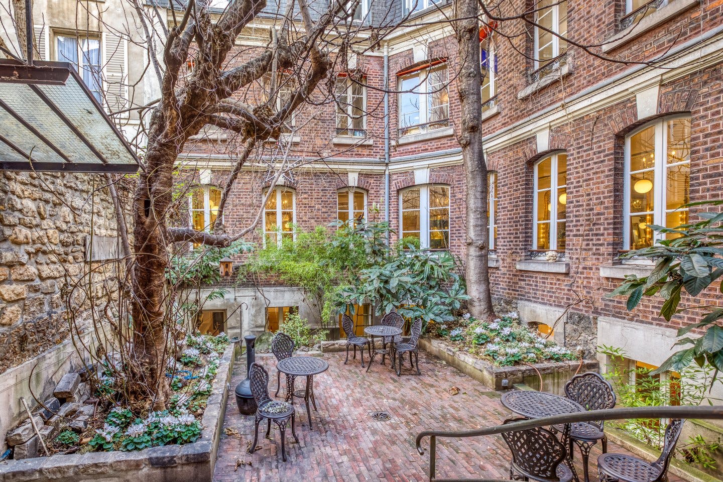 Superb Mansion in the 6th arrondissement of Paris