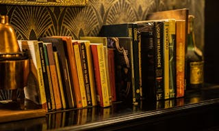 Retour dans le temps dans un magnifique Bar priv� - Image 6