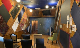 Old-School Funky Recording Studio now turned Acting School - Image 16