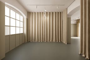 Spazio perfetto per popup, showroom, presentazioni, eventi e mostre - Image 8