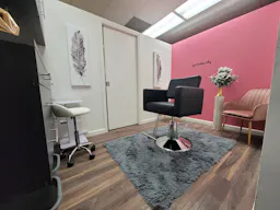 Beauty Studio - Image 7