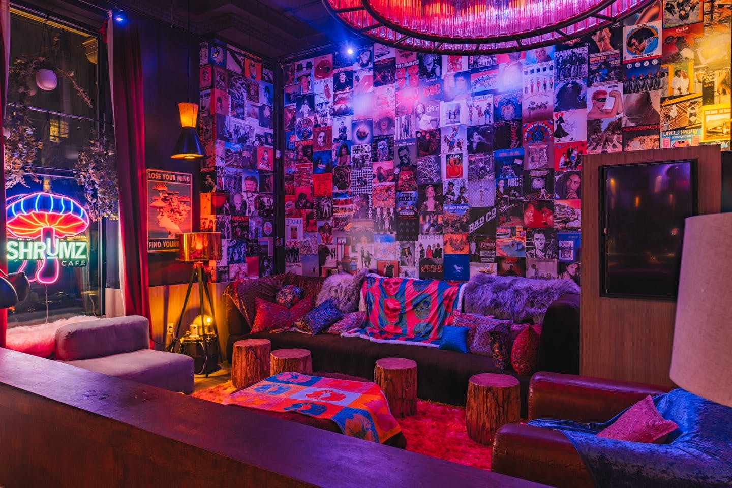 Stylish Lounge and Cafe on West 23rd Street, New York