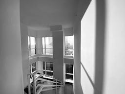 Amazing studio loft offering breathtaking views of the iconic New York skyline - Image 5