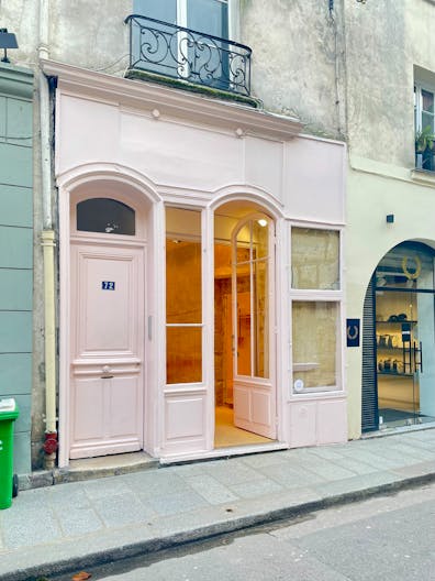 Rue Vieille-du-Temple Boutique Ephémère - Image 1