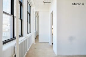 7500 sqft Bright West Soho Studios - Image 5