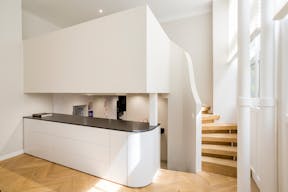 Charming showroom in le Marais - Image 6