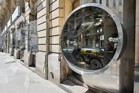 Amazing Award Winning Showroom - Image 6