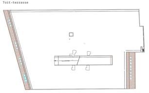 Former Garage with Rooftop - Image 7