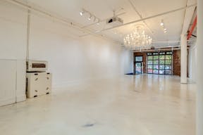 Chic East Williamsburg Space - Image 5