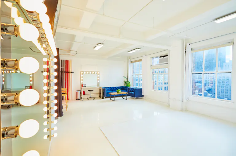 22B  Showroom PopUp Event Rental Space in NYC - Image 1