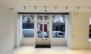 Boutique éphémère - Pop up store Rue Vieille du Temple (Marais) - Image 1