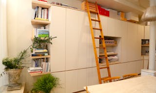 West Village Storefront + Showroom Gallery—Sunlit + Design Led - Image 4