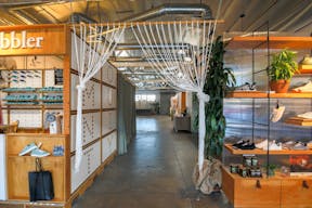 Airy, Urban Oasis in the Arts District - Image 9