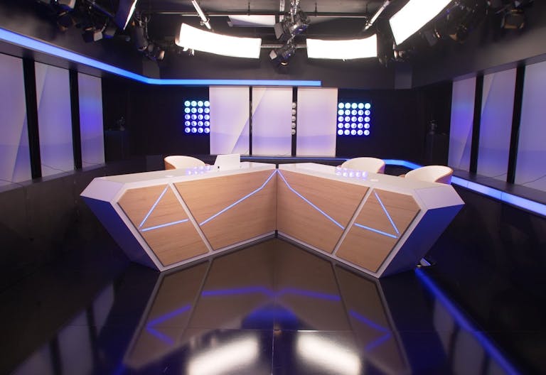 Plateau talk show - Image 0