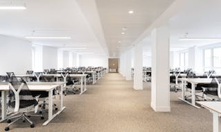 Coworking au c?ur du 9�me arrondissement de Paris - Plateau privatif 120 postes - Image 2