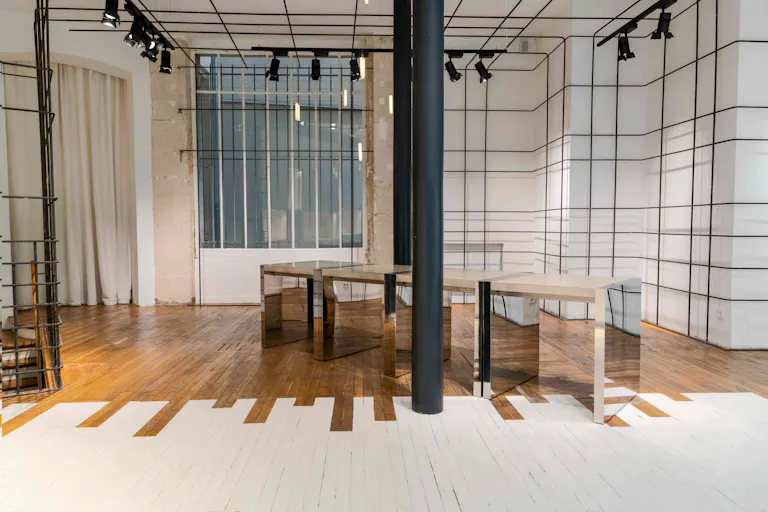 Elevate your Brand with our UNIQUE POP UP SPACE in PARIS Marais - Image 3