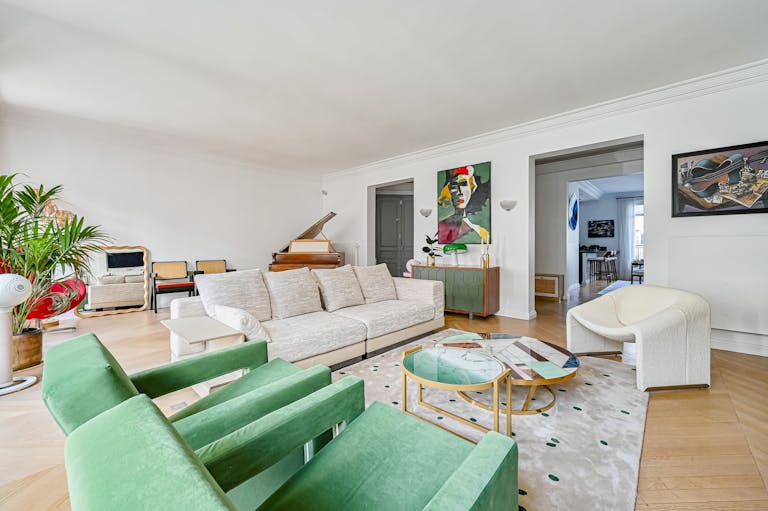 Appartement Haussmannien de 170m2 Avenue Victor Hugo - Image 0
