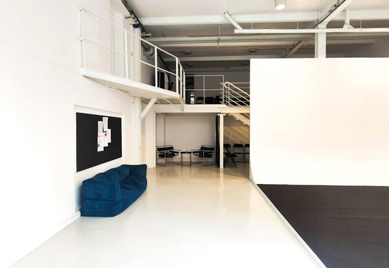 Studio de photographie/vid�o de 160 m�tres carr�s - Image 0