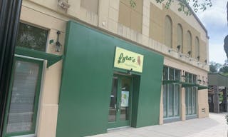 Naturally Lit Lounge in a Vibrant Localle at Stony Point Mall - Image 3
