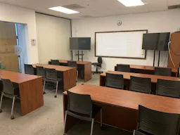Spacious , quiet and clean room 123 at University of San Jose - Image 1