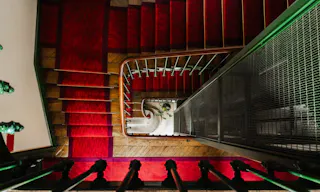 Grand appartement haussmannien au coeur du marais - Image 3