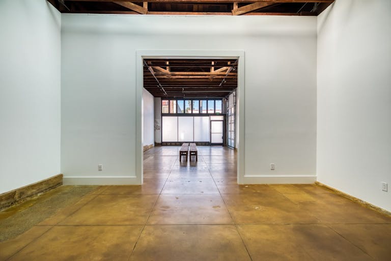 White Box Space in West Adams - Image 2