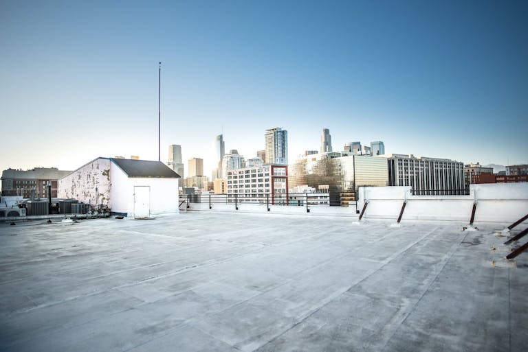 DTLA 12,000sf Rooftop with Gorgeous Skyline Views - Image 2