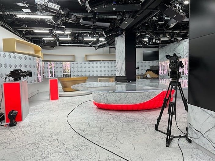 Unique Space with TV Set and Offices - Image 3