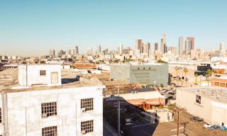 Modern Spacious studio DTLA Studio with Natural light and AC - Image 11