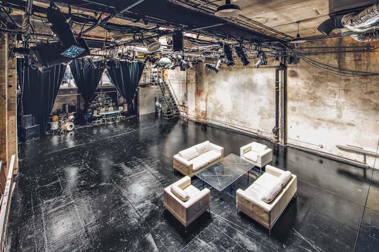 Industrial Pop-Up Space - Image 2