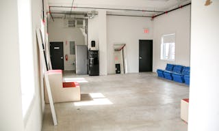 1,800 sq ft studio with private terrace and 2,000 sq ft Rooftop - Image 2