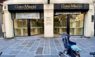 Boutique Shop Rue du Temple - Image 0