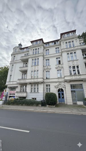 Bright & Flexible Studio with Private Downstairs Space – Perfect for Yoga, Workshops & Creative Events - Image 4