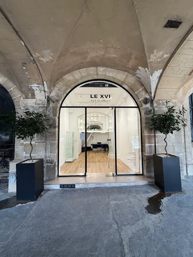 Galerie d’art à louer – Place des Vosges, Paris Marais – Expositions & Pop-up stores - Image 4