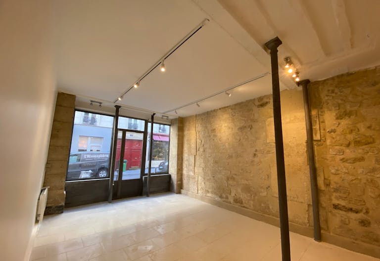 Charming space close to the Marais - Image 2