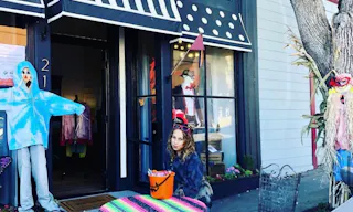 Historic Boutique Downtown Pacific Grove - Image 1